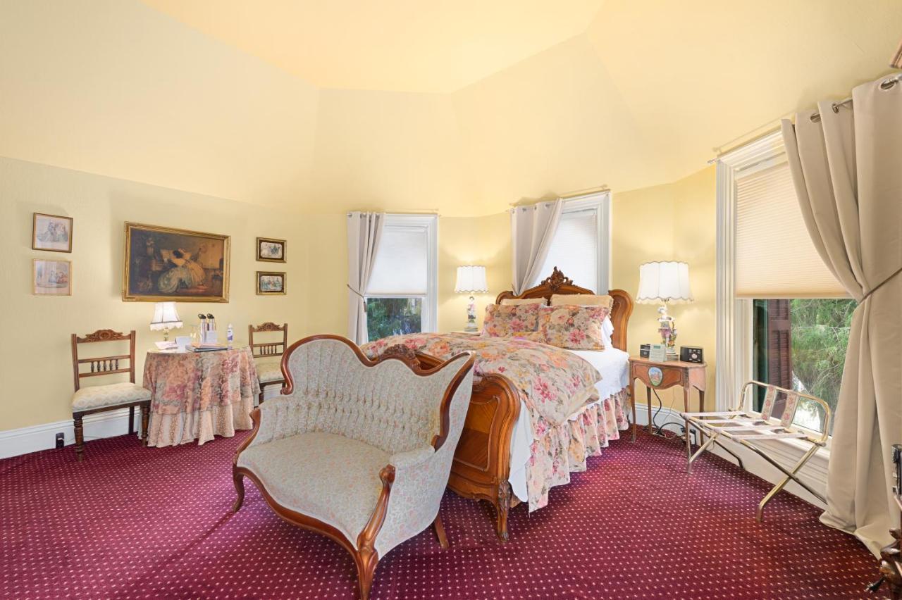 The Gables Wine Country Inn Santa Rosa Buitenkant foto